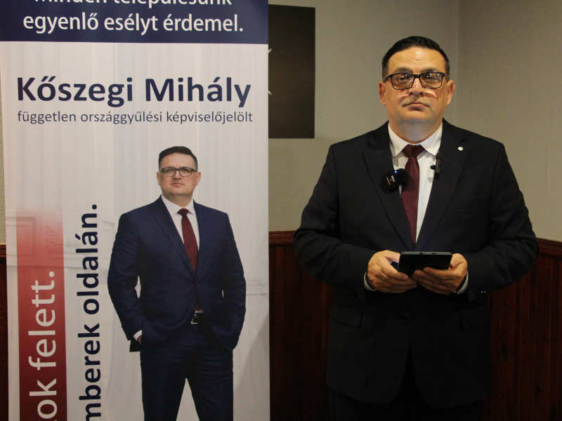 Kőszegi Mihály független képviselőjelölt bemutatkozó sajtótájékoztató keretében vázolta készülő programja főbb pontjait is