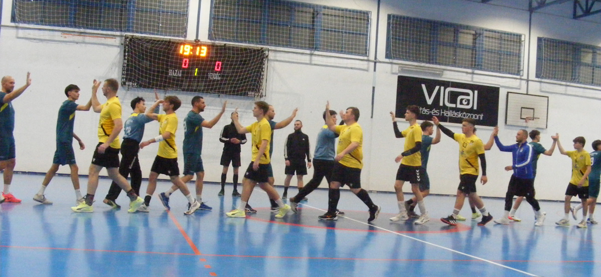 A felnőtt férfi csapatunk az alsóházi rájátszásban folytatja